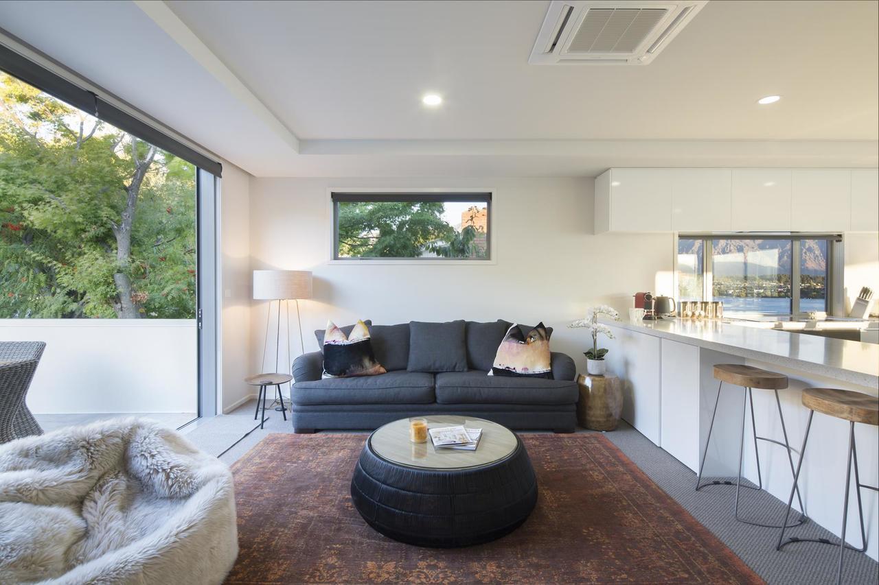 Lakefront Luxury By Amazing Accom Queenstown Eksteriør billede